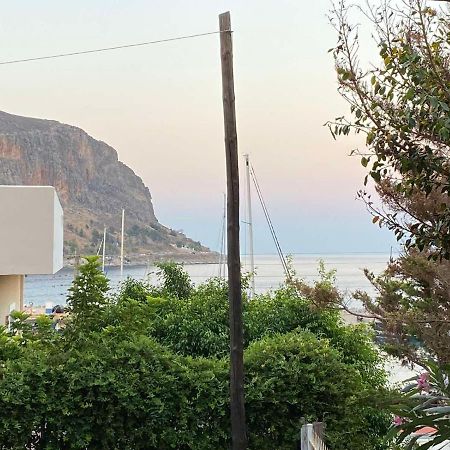 Maria'S Apartment Монемвазия Экстерьер фото